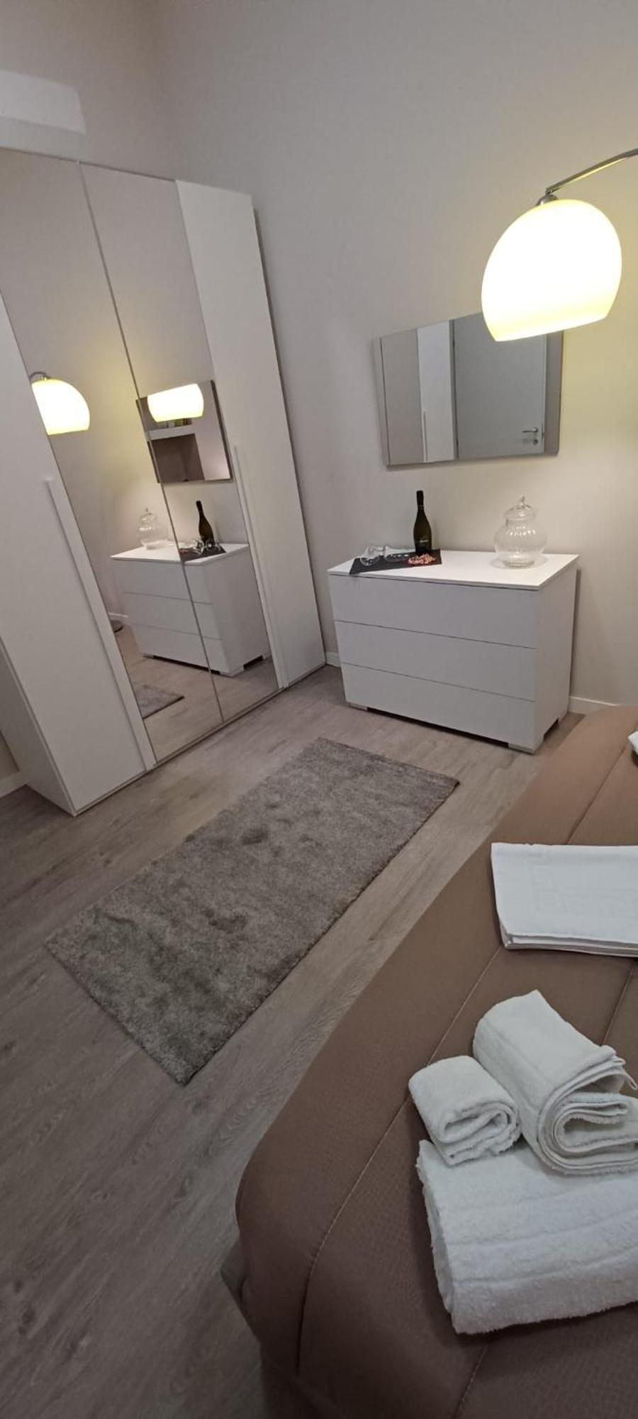 バーリLa Casa Di Peppeアパートメント エクステリア 写真